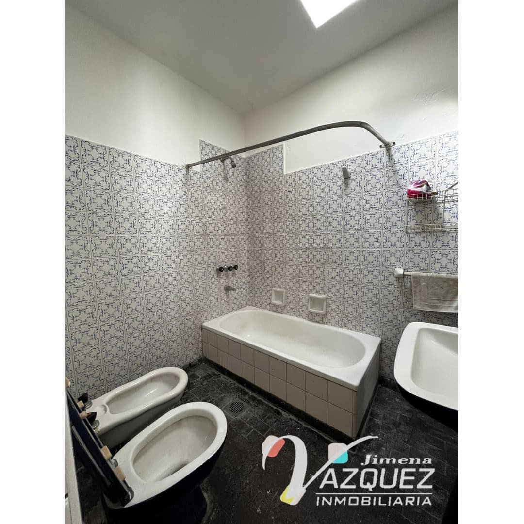 🏦 VENTA | Local ubicado en Microcentro 📍25 de Mayo N°2974 - 7