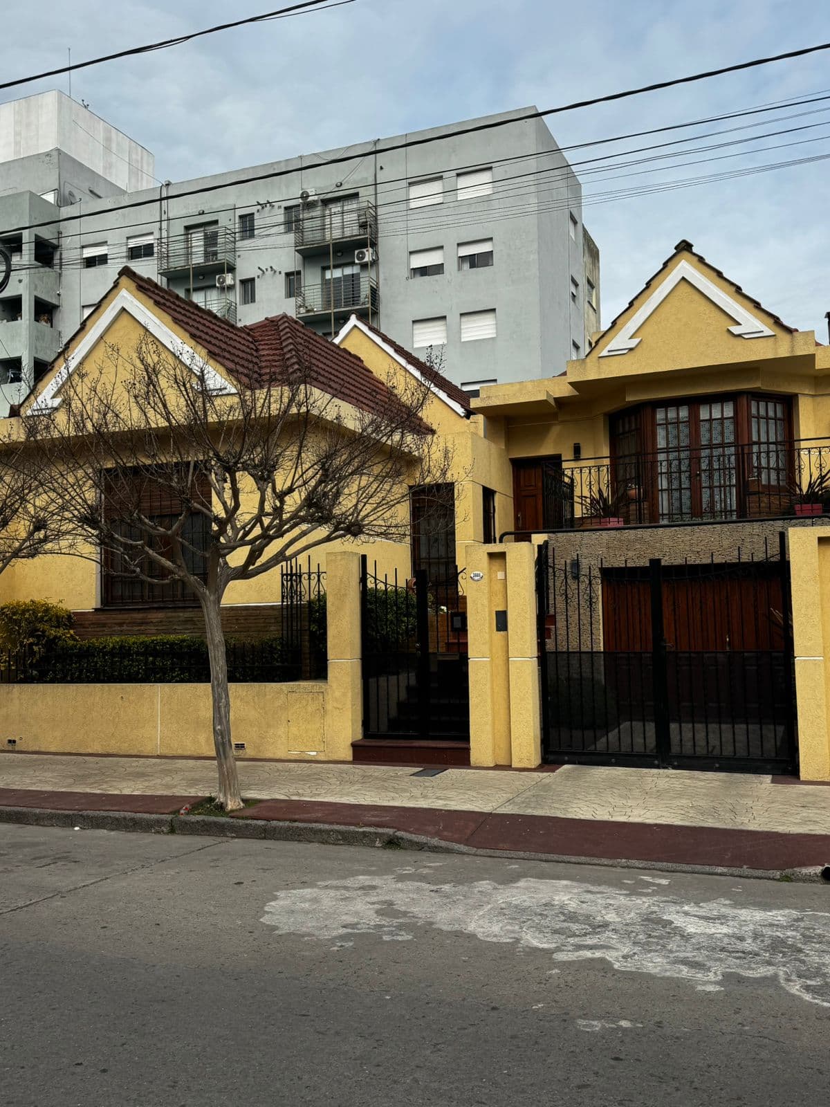 🏡 VENTA | Casa ubicada en Microcentro 📍 Velez Sarsfield N°2666  ✒️ 𝐀𝐩𝐭𝐚 𝐂𝐫𝐞𝐝𝐢𝐭𝐨