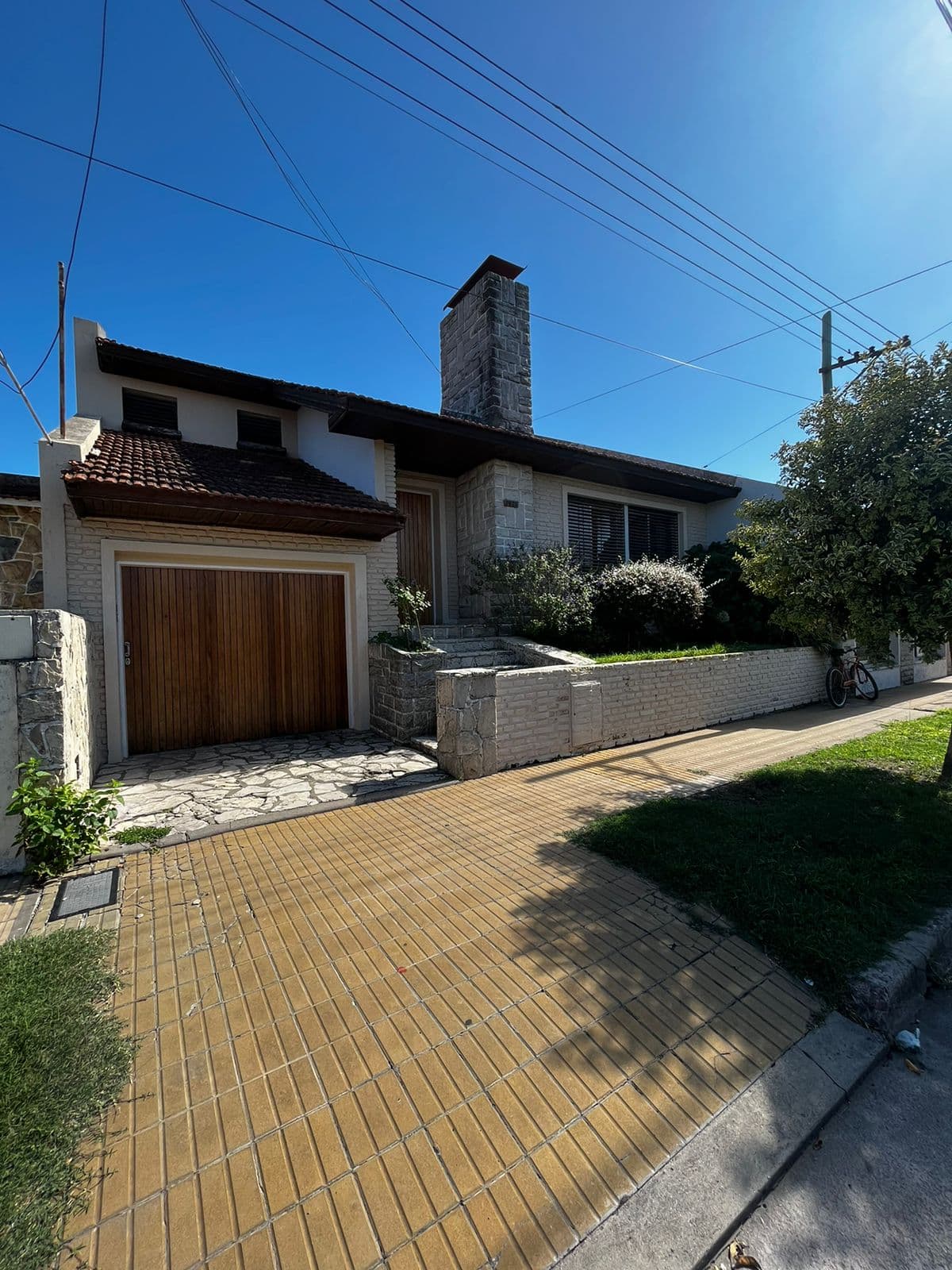🏡 VENTA | Casa ubicada en Prado Español 📍 9 de Julio N°3825