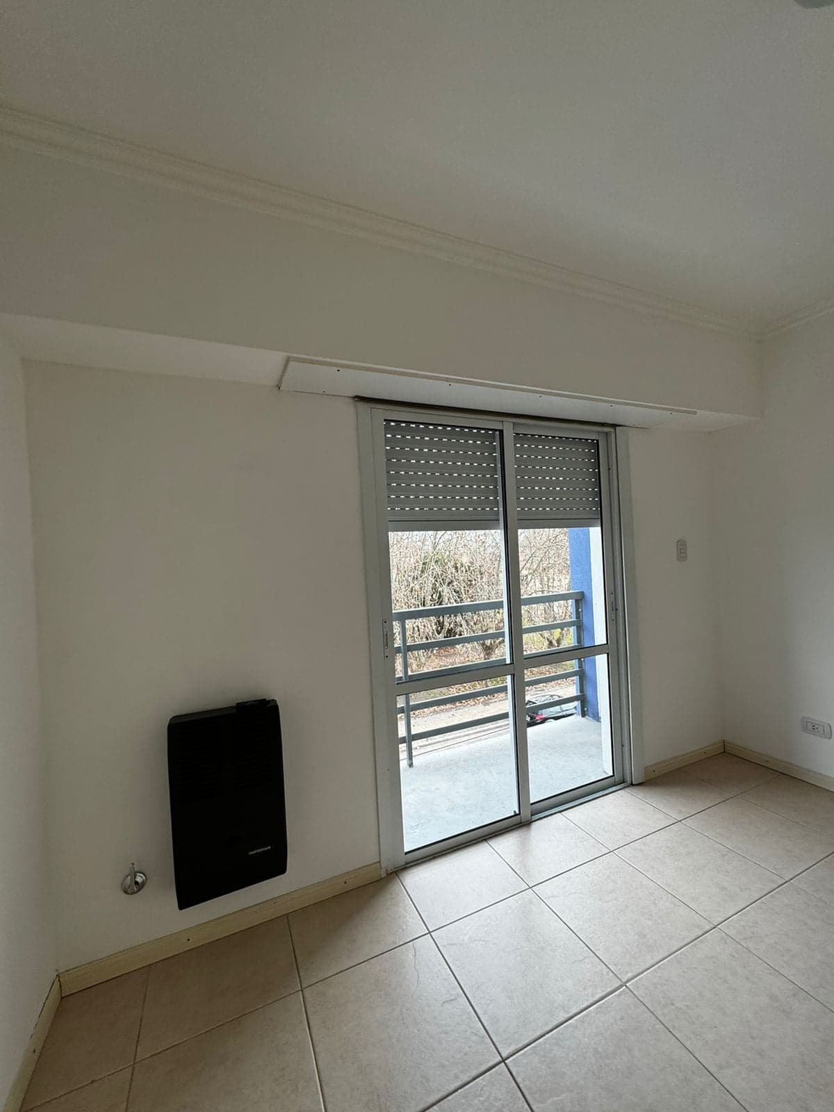 🏠 EN ALQUILER | Departamento ubicado en Roca Merlo 📍 Merlo N°2881 - 3