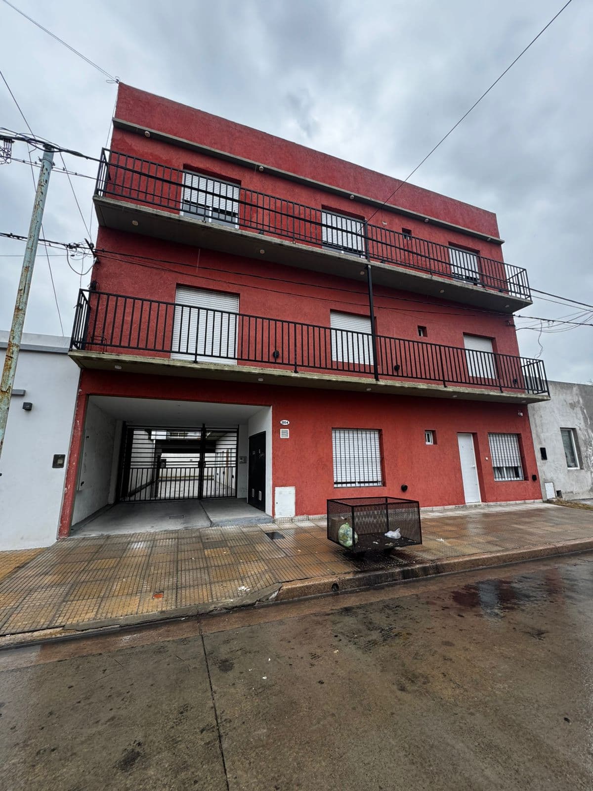 🏢 VENTA | Departamento ubicado en barrio San Vicente 📍 9 de Julio N°2054