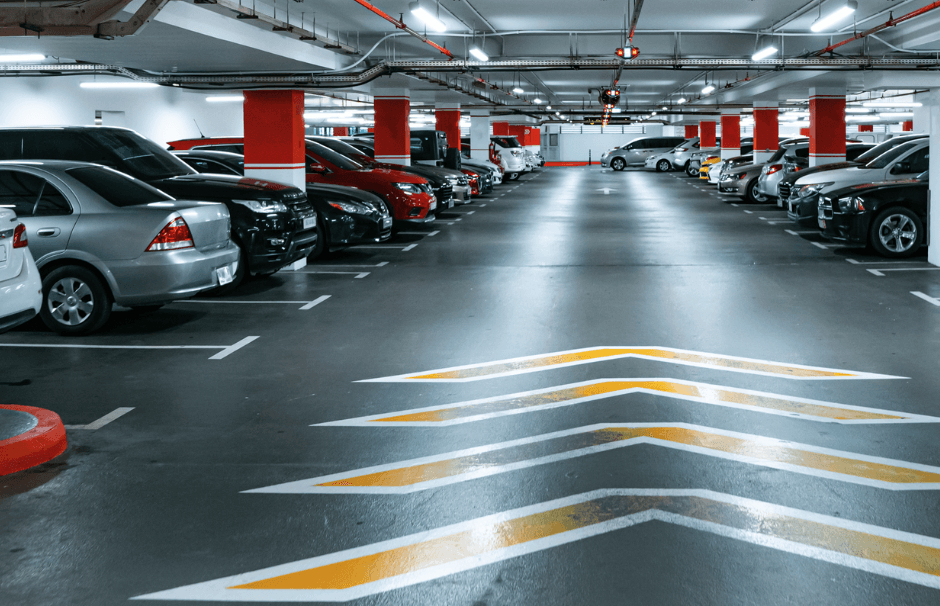  EN ALQUILER | Cochera ubicada en Microcentro 📍 Lamadrid N°3050