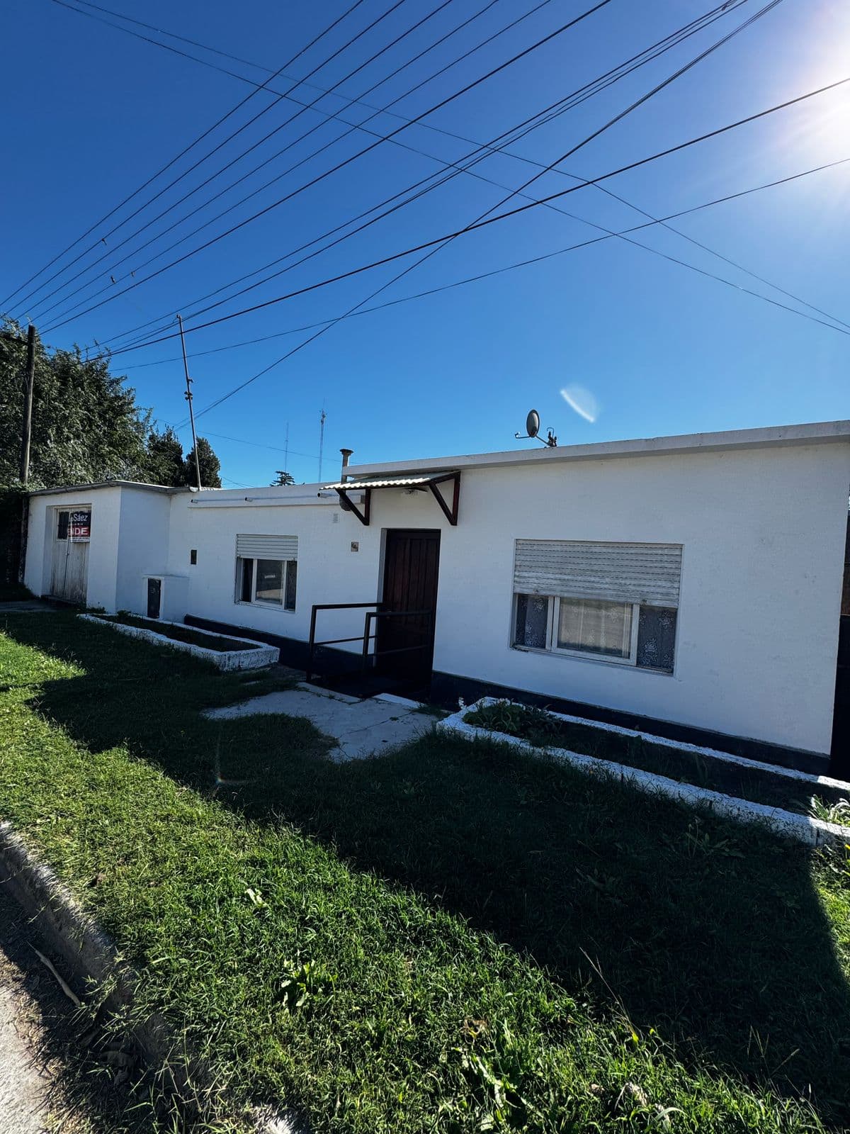 🏡 VENTA | Casa ubicada en Loma Negra 📍 Corrientes N°1643