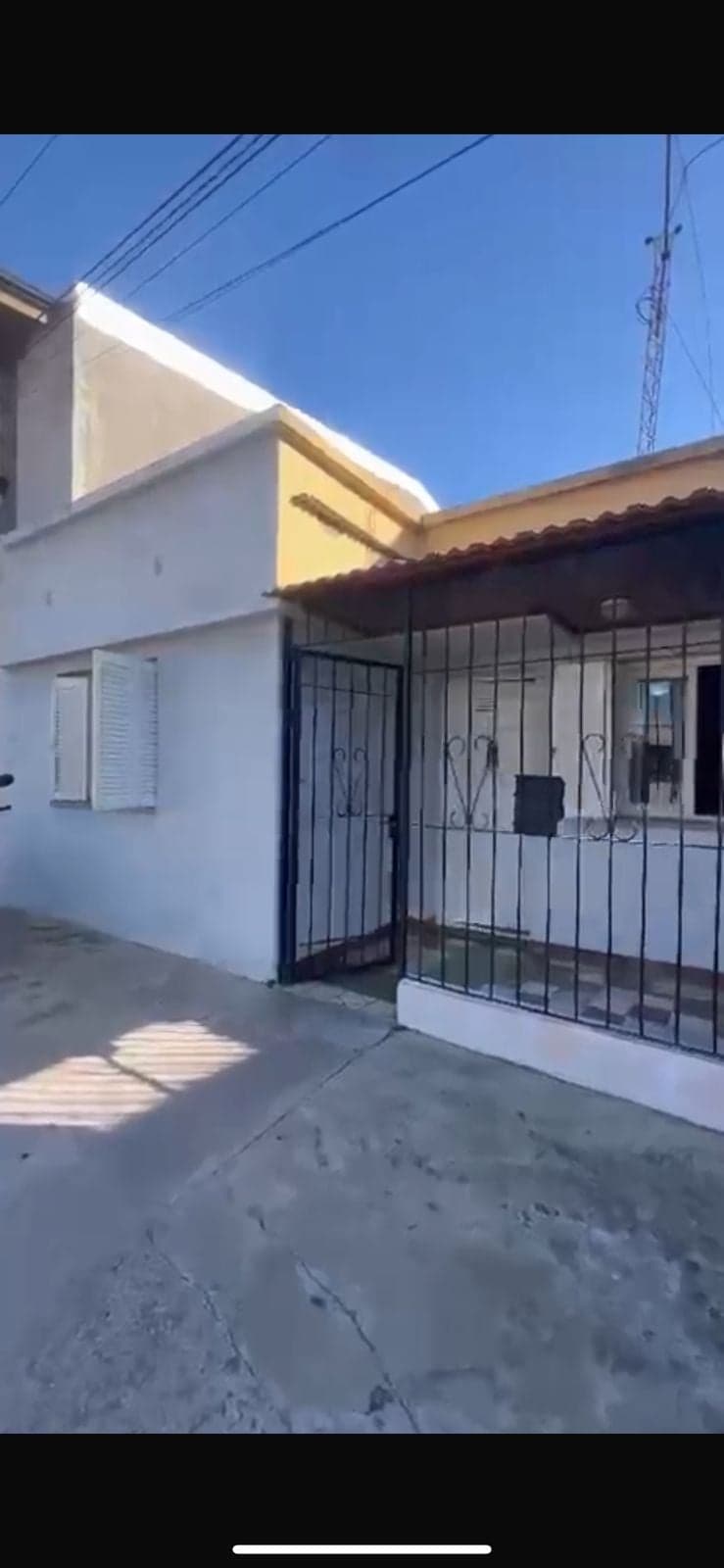 🏡 VENTA | Casa ubicada en zona “La Maxima” 📍 Rep. del Libano N°4480